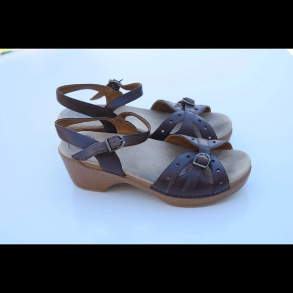 Dansko sandals - Picture 8 of 8